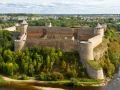 Ivangorod_fortress_as_seen_from_top_of_Hermann_Castle